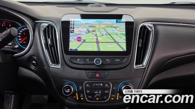 Chevrolet Malibu 1.8 Hybird LT Deluxe 2017 — фото 17