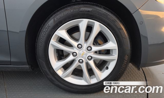 Chevrolet Malibu 1.8 Hybird LT Deluxe 2017 — фото 27