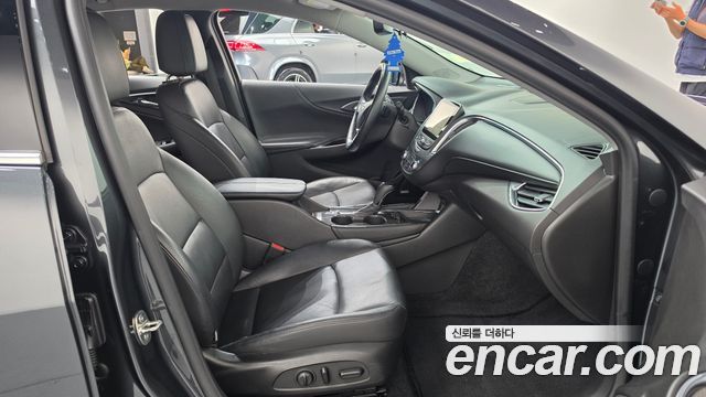 Chevrolet Malibu 1.8 Hybird LT Deluxe 2017 — фото 32