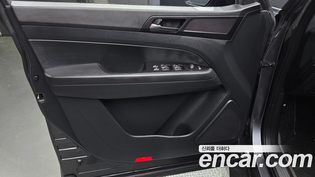 KG Mobility (SsangYong) Rexton Sports Diesel 2.2 4WD Prestige Special 2021 — фото 24