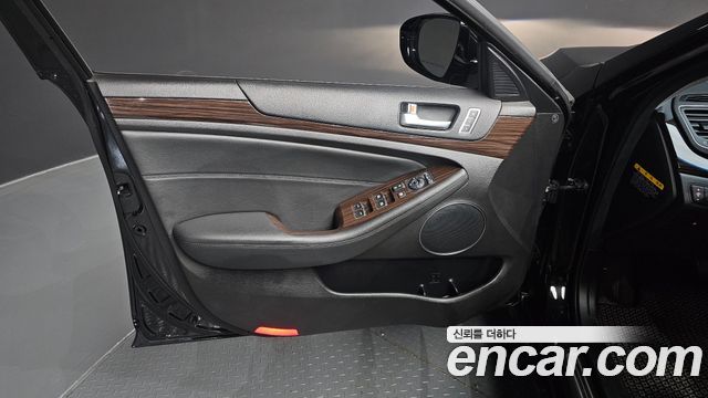 Kia K7 3.0 GDI Prestige 2015 — фото 24