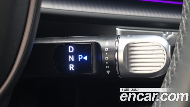 Hyundai Ioniq 6 Long Range Exclusive + 2025 — фото 9