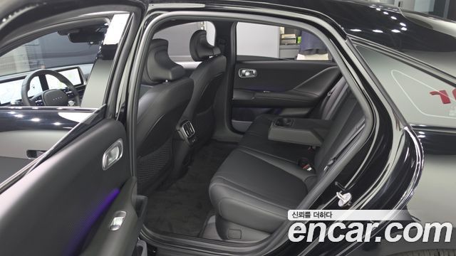 Hyundai Ioniq 6 Long Range Exclusive + 2025 — фото 11