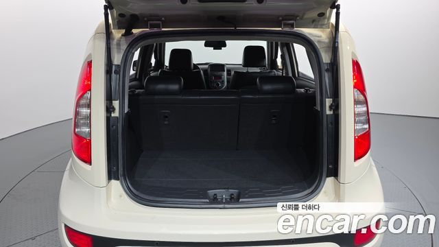 Kia Soul 1.6 GDI Luxury Standard 2012 — фото 20