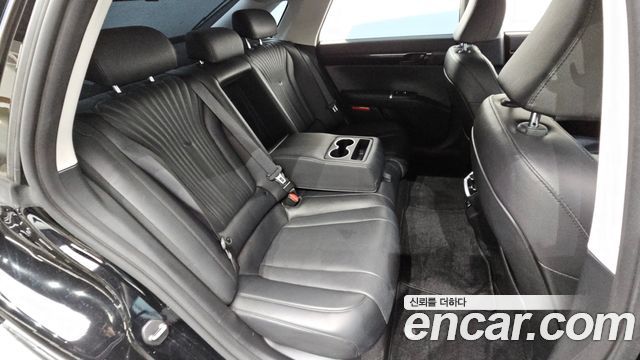 Hyundai Grandeur (GN7) 2,5 Gasoline 2WD Exclusive 2023 — фото 11