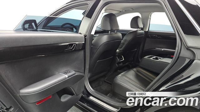 Hyundai Grandeur (GN7) 2,5 Gasoline 2WD Exclusive 2023 — фото 26