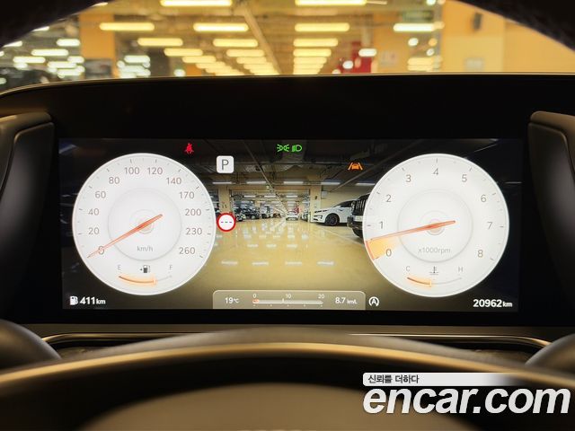 Genesis G90 (RS4) Gasoline 3.5 Turbo e-S/C AWD LWB 2023 — фото 8