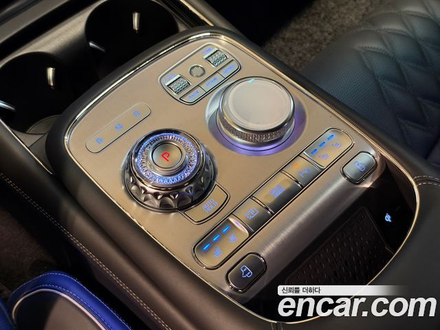 Genesis G90 (RS4) Gasoline 3.5 Turbo e-S/C AWD LWB 2023 — фото 9