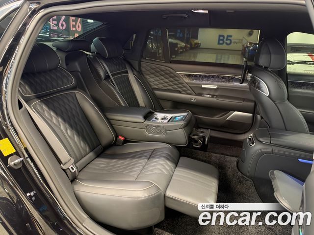 Genesis G90 (RS4) Gasoline 3.5 Turbo e-S/C AWD LWB 2023 — фото 20