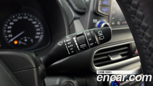 Hyundai Kona 1.6 Turbo 2WD Premium 2019 — фото 18
