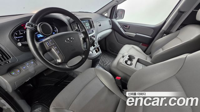 Hyundai Grand Starex Van 3-Seater Smart 2021 — фото 7