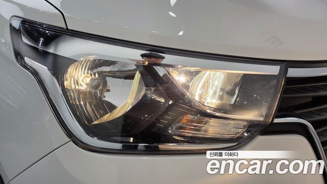 Hyundai Grand Starex Van 3-Seater Smart 2021 — фото 22