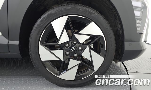 Hyundai Kona (SX2) Gasoline 1.6 Turbo 2WD Inspiration 2025 — фото 21
