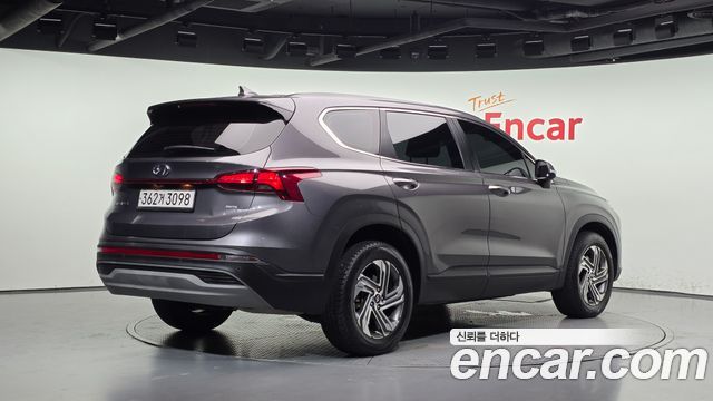 Hyundai Santa Fe Diesel 2.2 4WD Exclusive 2023 — фото 2