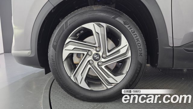 Hyundai Santa Fe Diesel 2.2 4WD Exclusive 2023 — фото 5