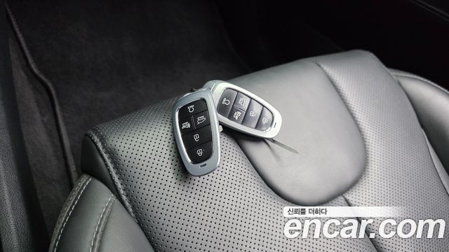 Hyundai Santa Fe Diesel 2.2 4WD Exclusive 2023 — фото 18
