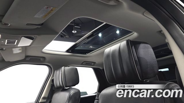 Land Rover Discovery 5 3.0 TD6 HSE Luxury 2017 — фото 20