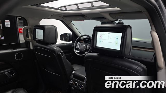 Land Rover Discovery 5 3.0 TD6 HSE Luxury 2017 — фото 32