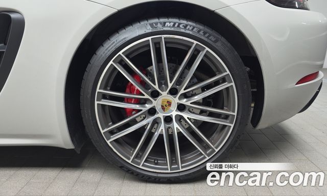 Porsche 718 Boxster 4.0 GTS 2024 — фото 21
