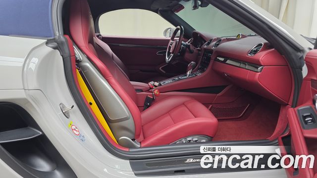 Porsche 718 Boxster 4.0 GTS 2024 — фото 26