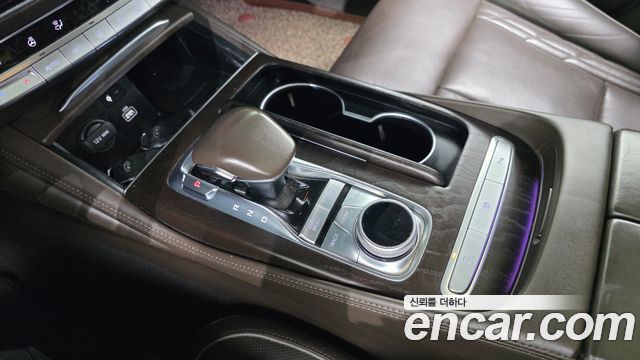 Kia K9 3.8 GDI AWD PlatinumⅢ 2020 — фото 9