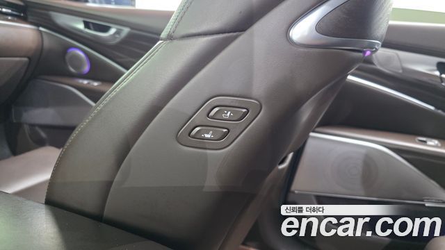 Kia K9 3.8 GDI AWD PlatinumⅢ 2020 — фото 32