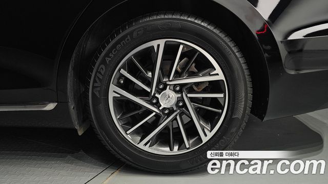 Hyundai Grandeur (IG) 2.5 Premium 2020 — фото 21