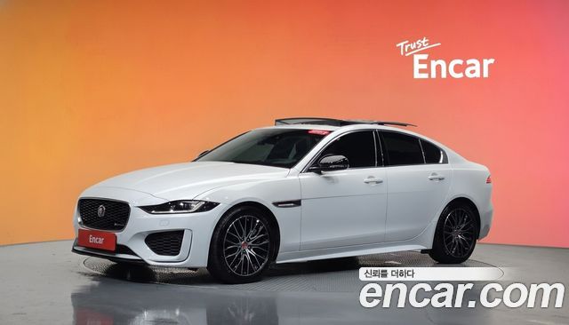 Jaguar XE D180 R-Dynamic S