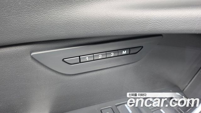 Jaguar XE D180 R-Dynamic S 2020 — фото 39
