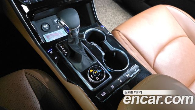 Kia Mohave The Master Diesel 3.0 4WD 6-Seater Platinum 2022 — фото 9