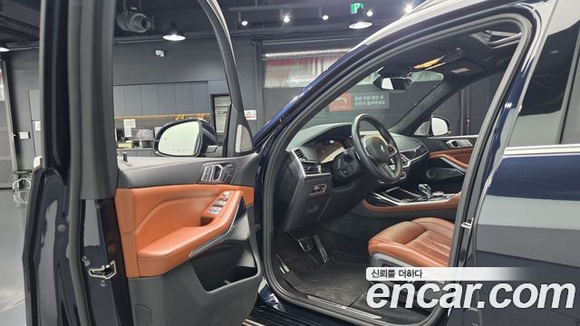 BMW X7 (G07) xDrive 40i M Sport 6STR 2021 — фото 9
