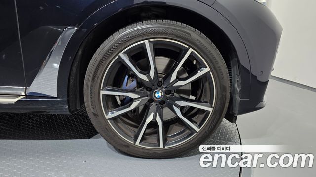 BMW X7 (G07) xDrive 40i M Sport 6STR 2021 — фото 26