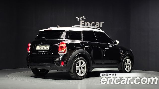 MINI Cooper Countryman Standard 2nd 2020 — фото 2