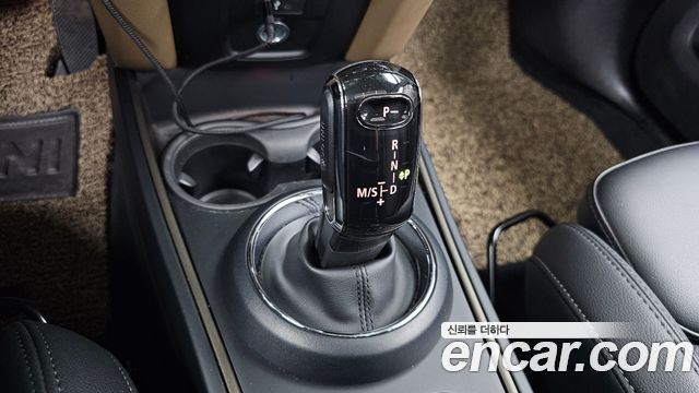MINI Cooper Countryman Standard 2nd 2020 — фото 9