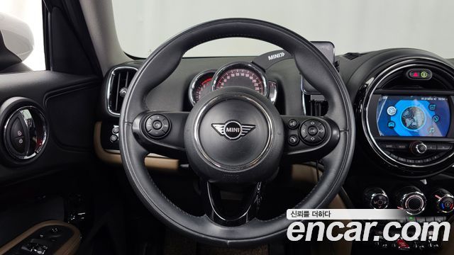 MINI Cooper Countryman Standard 2nd 2020 — фото 13