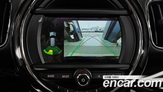 MINI Cooper Countryman Standard 2nd 2020 — фото 17