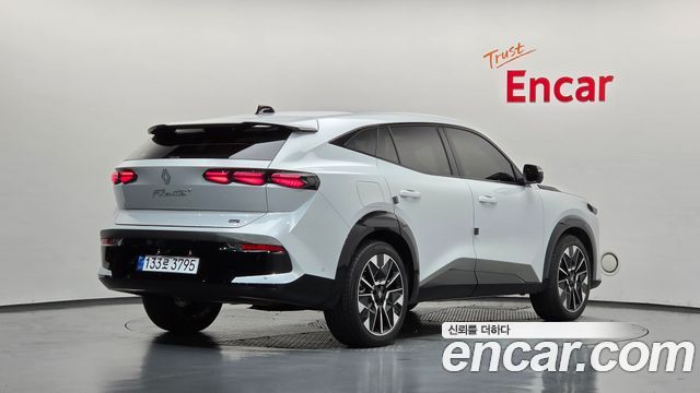 Renault Korea Filante 1.5 E-Tech Iconic 2WD 2027 — фото 2