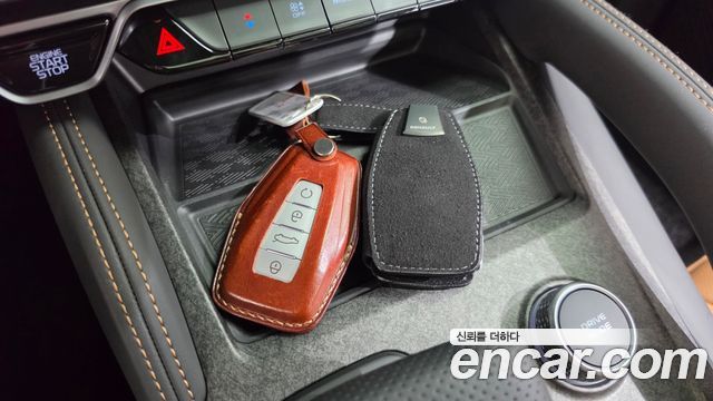 Renault Korea Filante 1.5 E-Tech Iconic 2WD 2027 — фото 18