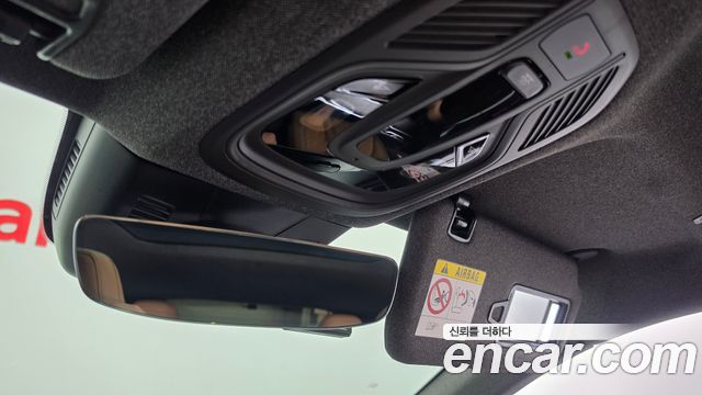 Renault Korea Filante 1.5 E-Tech Iconic 2WD 2027 — фото 27