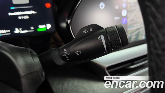 Renault Korea Filante 1.5 E-Tech Iconic 2WD 2027 — фото 28