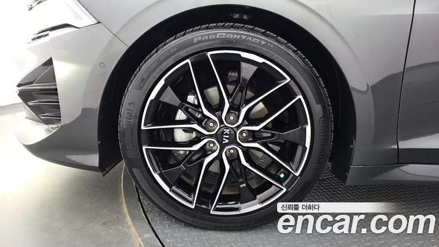 Kia K5 (III) 1.6 Turbo Signature 2020 — фото 5