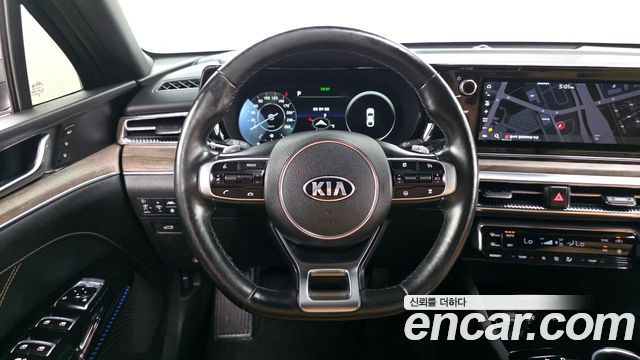Kia K5 (III) 1.6 Turbo Signature 2020 — фото 12