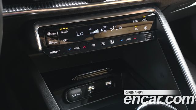Kia K5 (III) 1.6 Turbo Signature 2020 — фото 19