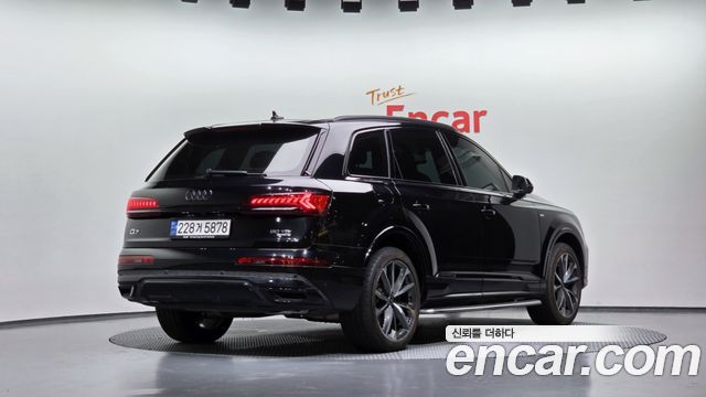 Audi Q7 (4M) 50 TDI Quattro Premium 2023 — фото 2