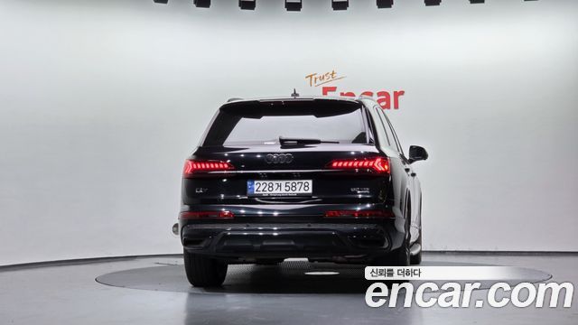 Audi Q7 (4M) 50 TDI Quattro Premium 2023 — фото 4