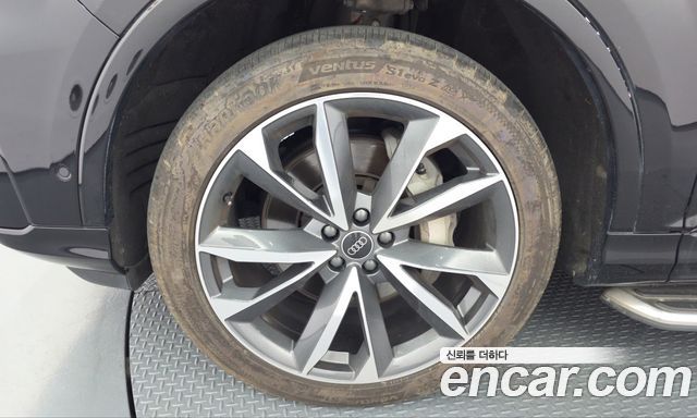 Audi Q7 (4M) 50 TDI Quattro Premium 2023 — фото 5