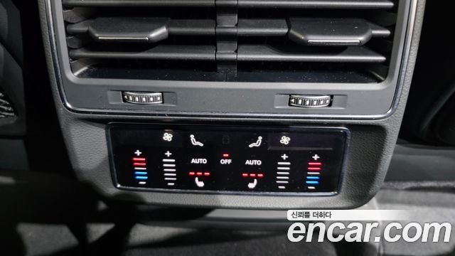 Audi Q7 (4M) 50 TDI Quattro Premium 2023 — фото 19