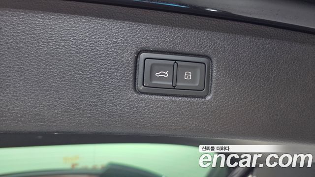 Audi Q7 (4M) 50 TDI Quattro Premium 2023 — фото 38
