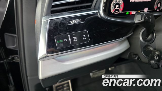 Audi Q7 (4M) 50 TDI Quattro Premium 2023 — фото 40