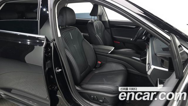 Hyundai Grandeur (GN7) 3.5 Gasoline 2WD Exclusive 2026 — фото 26